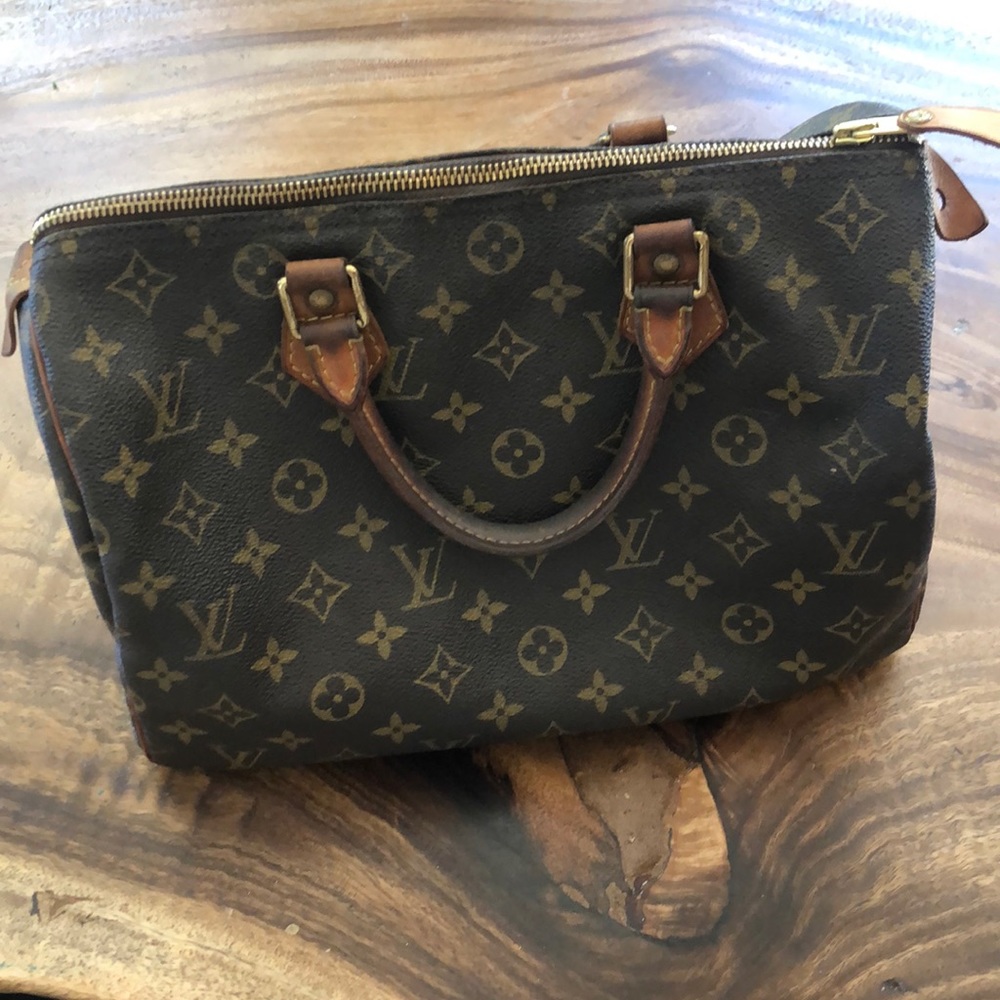 Vintage Speedy AUTHENTIC Louis Vuitton bag